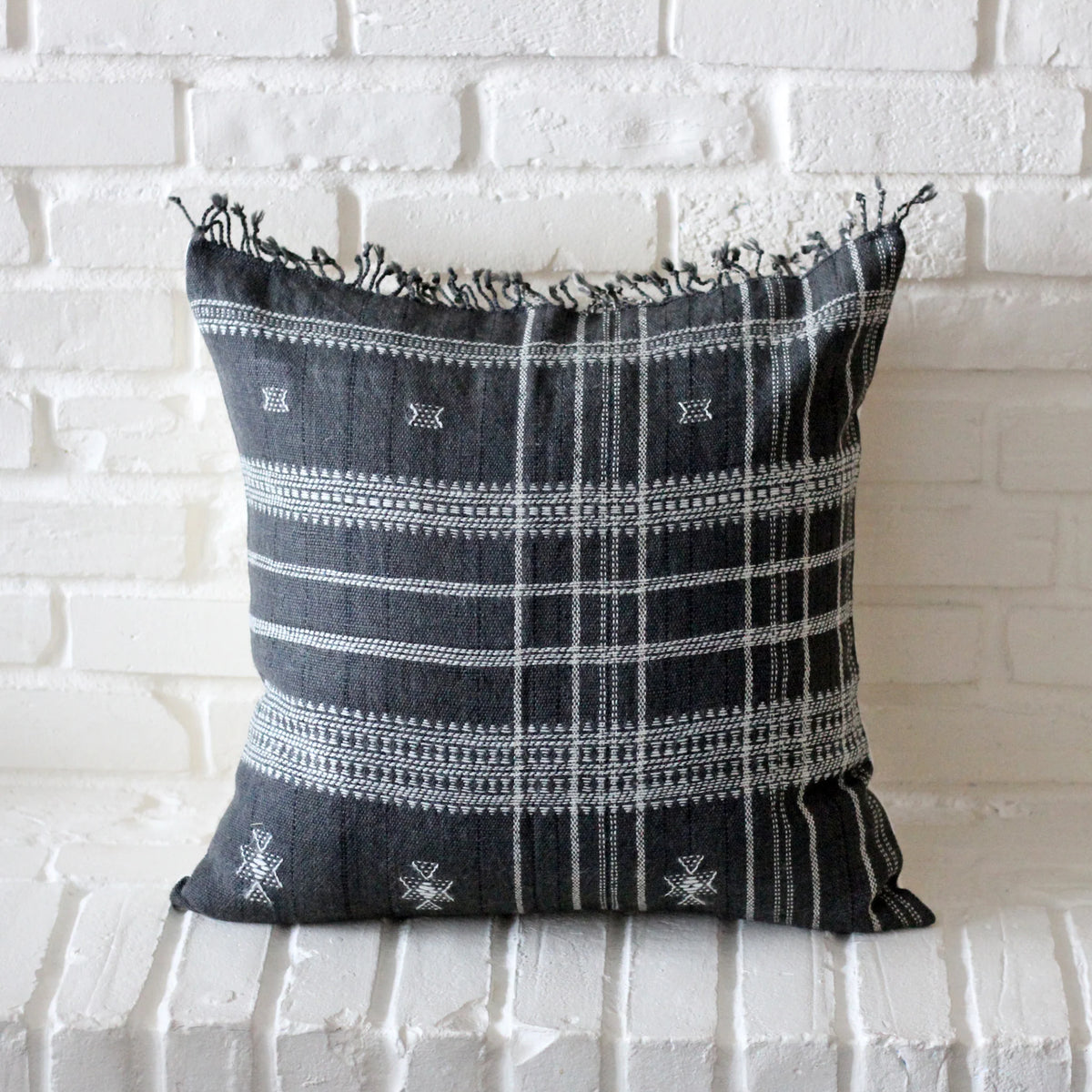 Bhujodi 100 Wool Organic Cotton Pillow Cover Rustic Handwoven Cushion with Tassels Dark Gray Pair