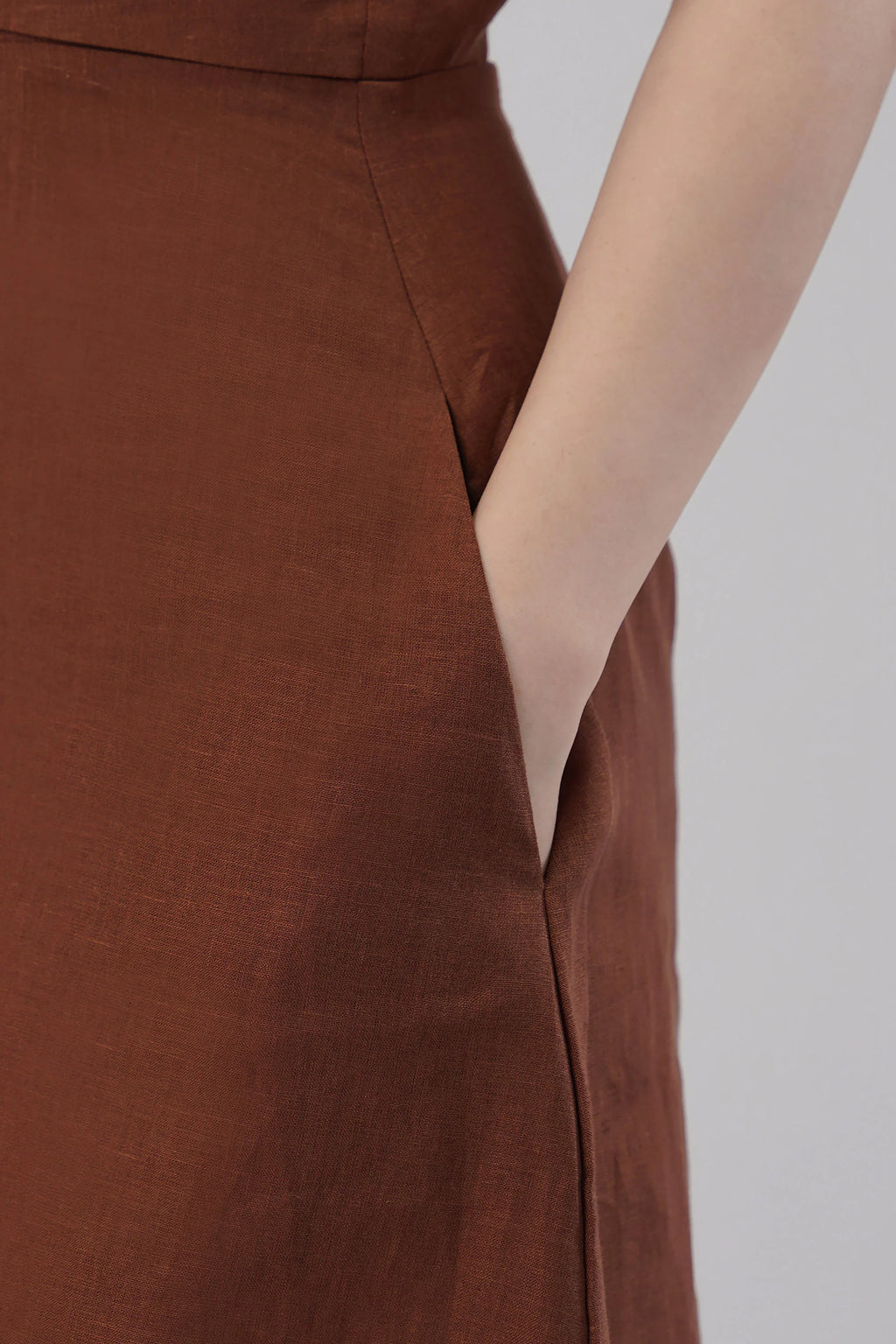 Structured Linen Midi Dress Square Neck Sculpted Waist