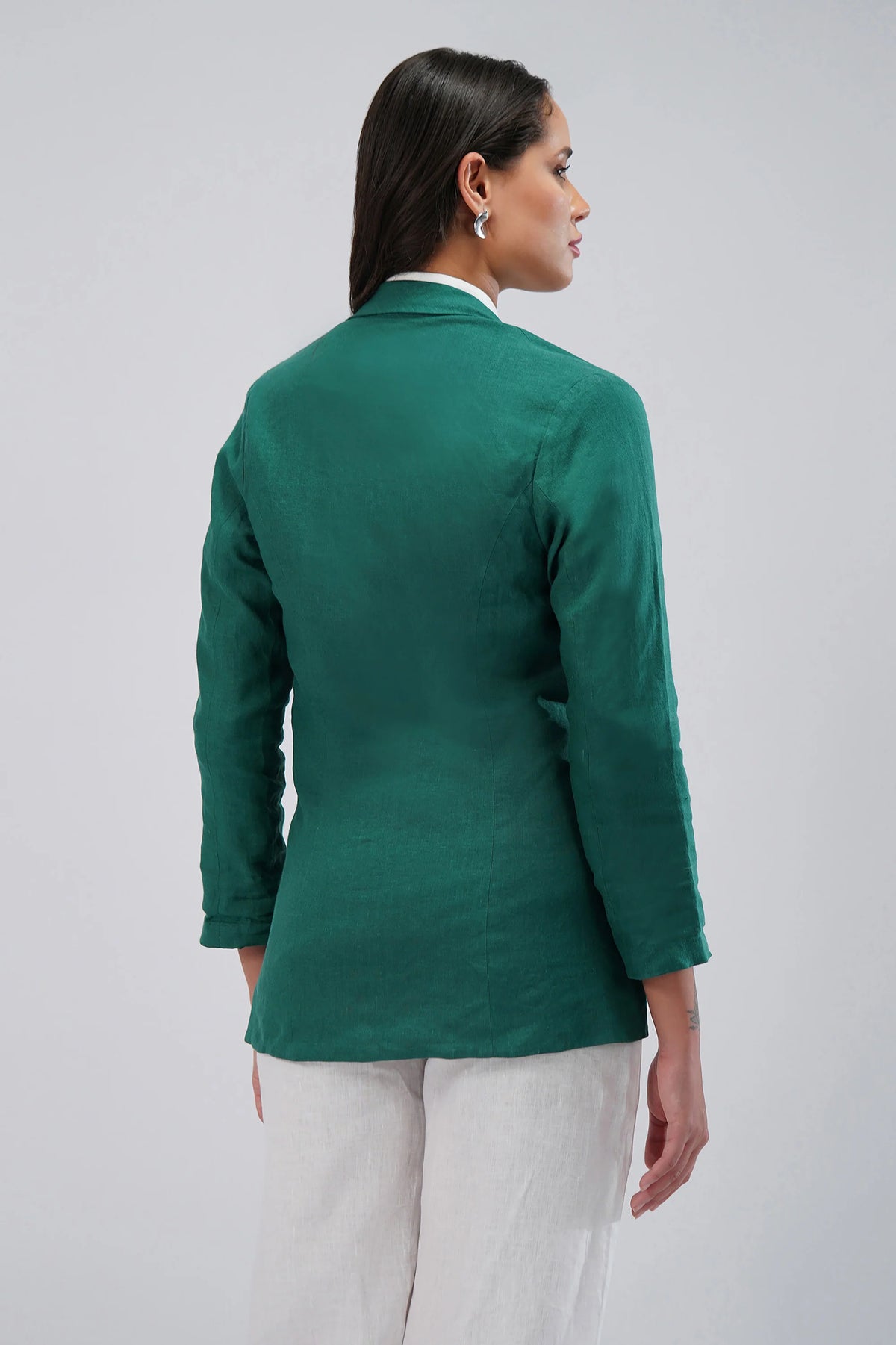 The Verde Tailored Linen Blazer Relaxed Fit European Linen Blazer for Effortless Layering