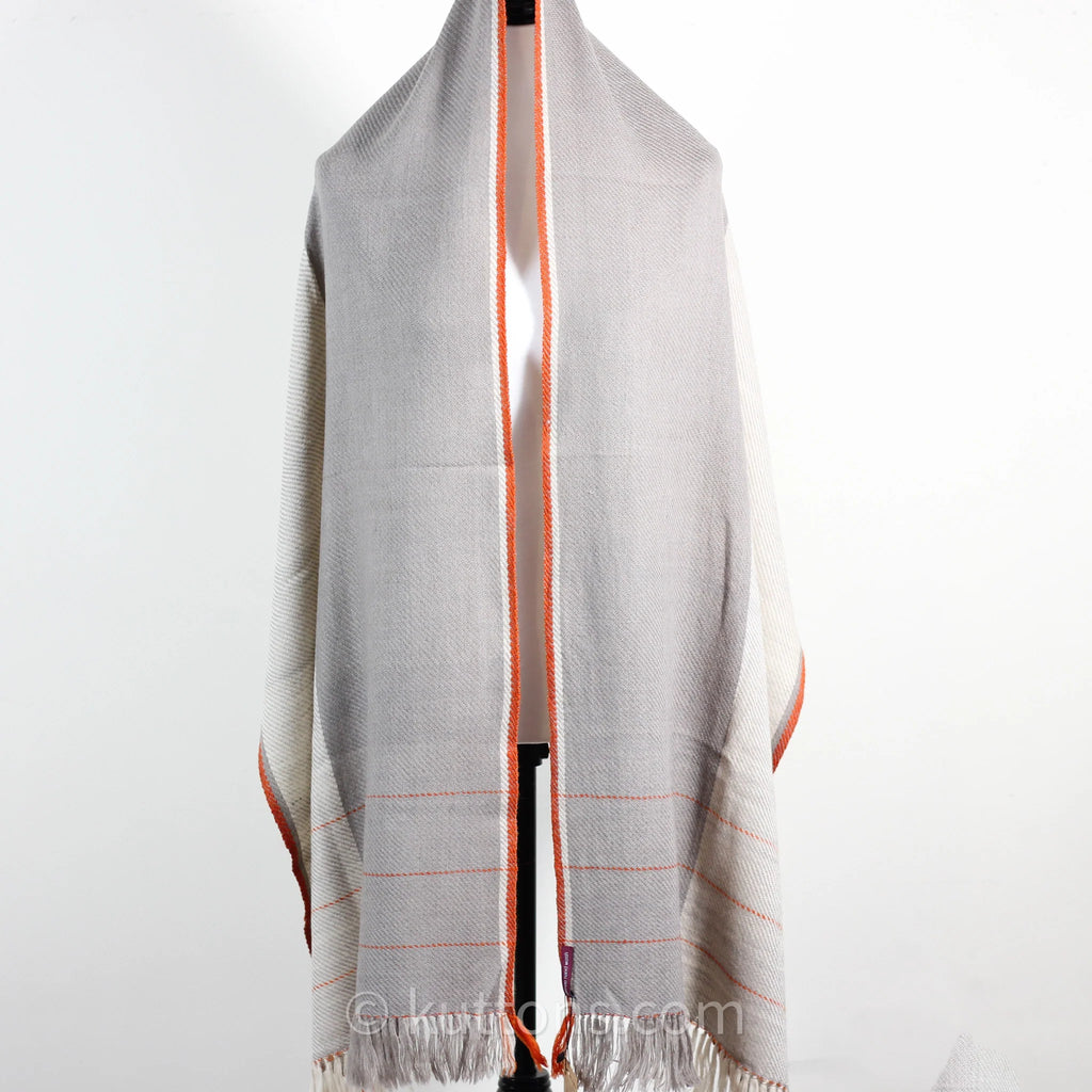 Handwoven Merino Himalayan Wool Stole Naturally Dyed Wrap with Tea Tesu Flowers and Harada Cream Gray 21x80