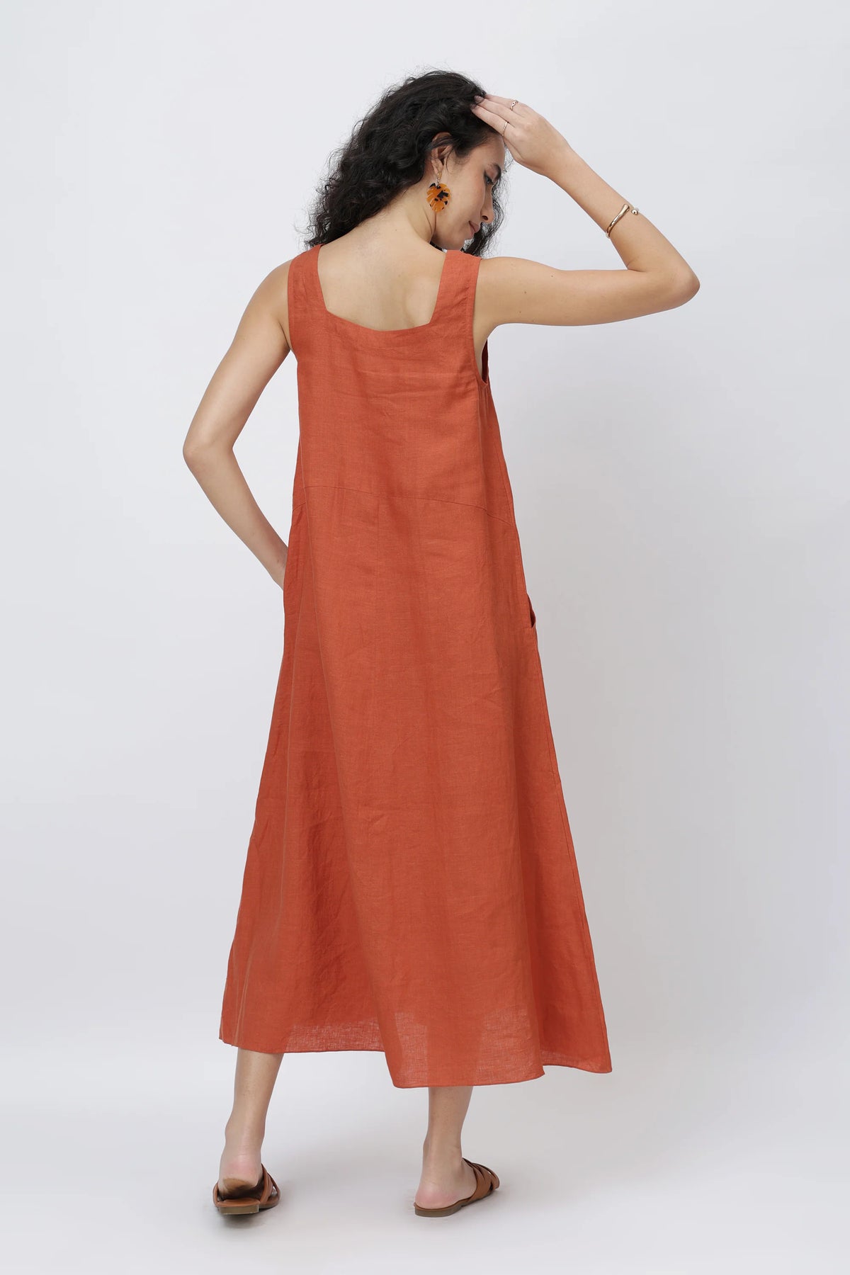 Sleeveless Scoop Neck European Linen Shift Dress