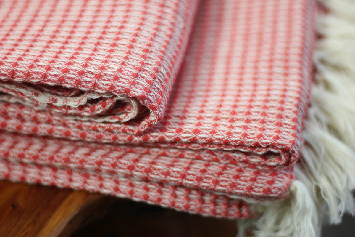 Handwoven Waffle Weave Pure Cotton Towel Bath Room Decor Red 29x62