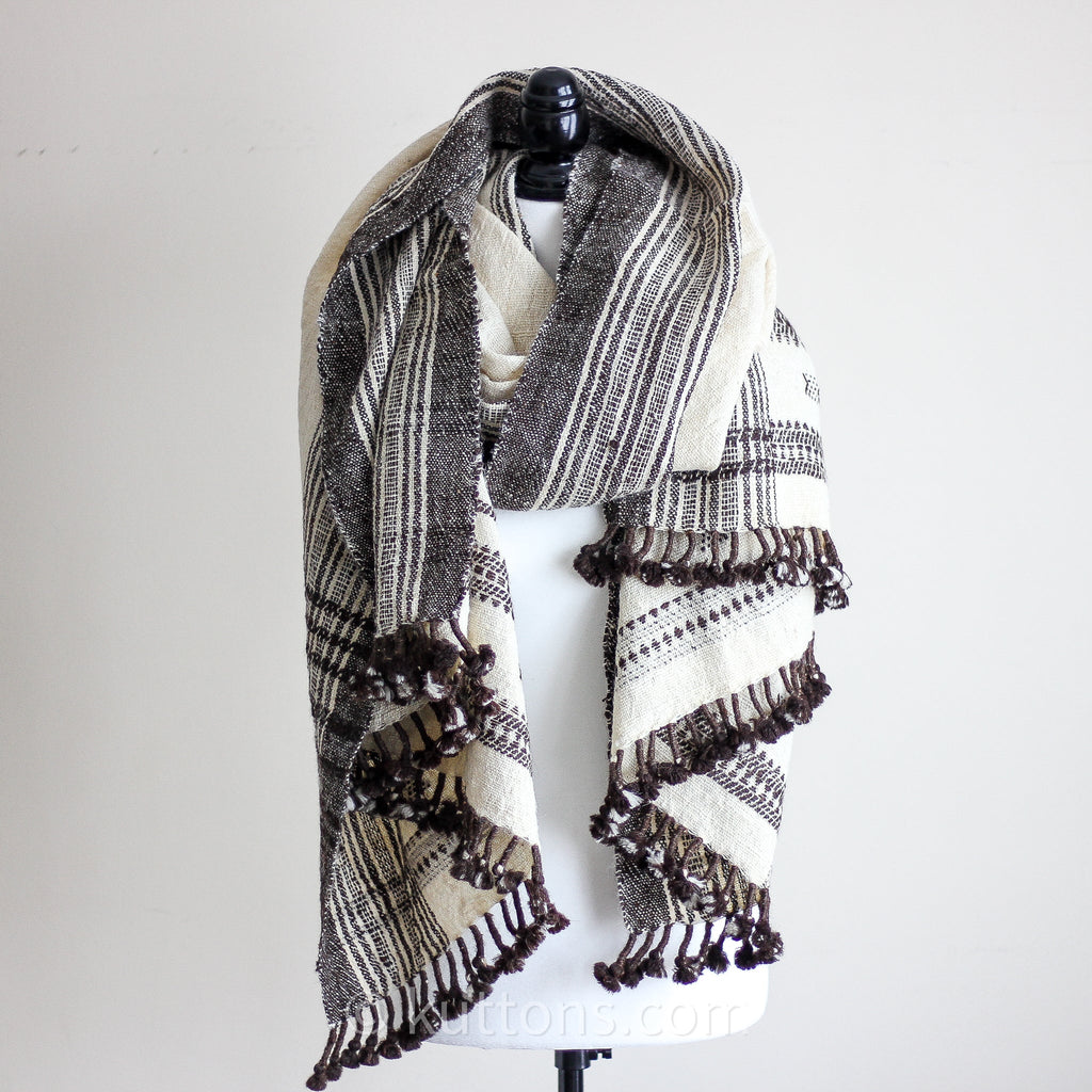 Nomadic Tribal Wrap Throw Handspun Handwoven Bhujodi Raw Wool Shawl Cream 36x84