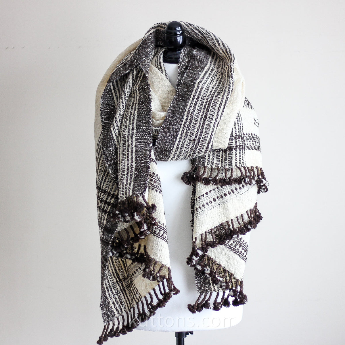 Nomadic Tribal Wrap Throw Handspun Handwoven Bhujodi Raw Wool Shawl Cream 36x84