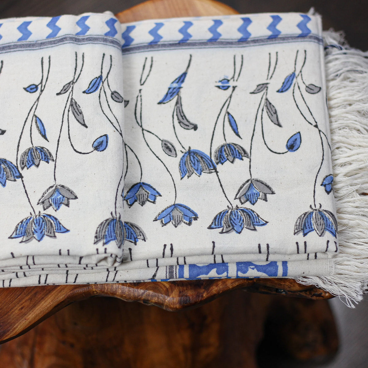 Hand Block Printed Handwoven Decorative Cotton Bath Towel White Blue 29x62