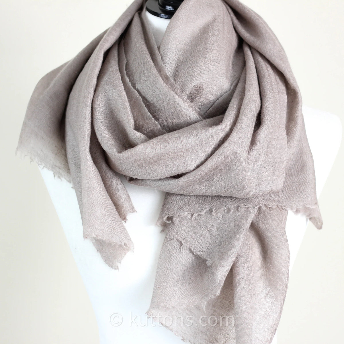 Pure Pashmina Cashmere Stole Soft Featherweight Handspun Pashmina Cashmere Wrap from Ladakh Himalayas Light Gray 29x82