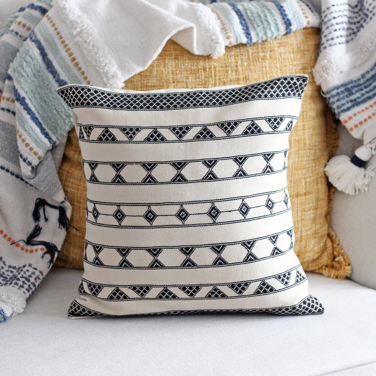 100 Cotton Decorative Pillow Cover Handwoven Cushion with Extra Weft 16x16 Single