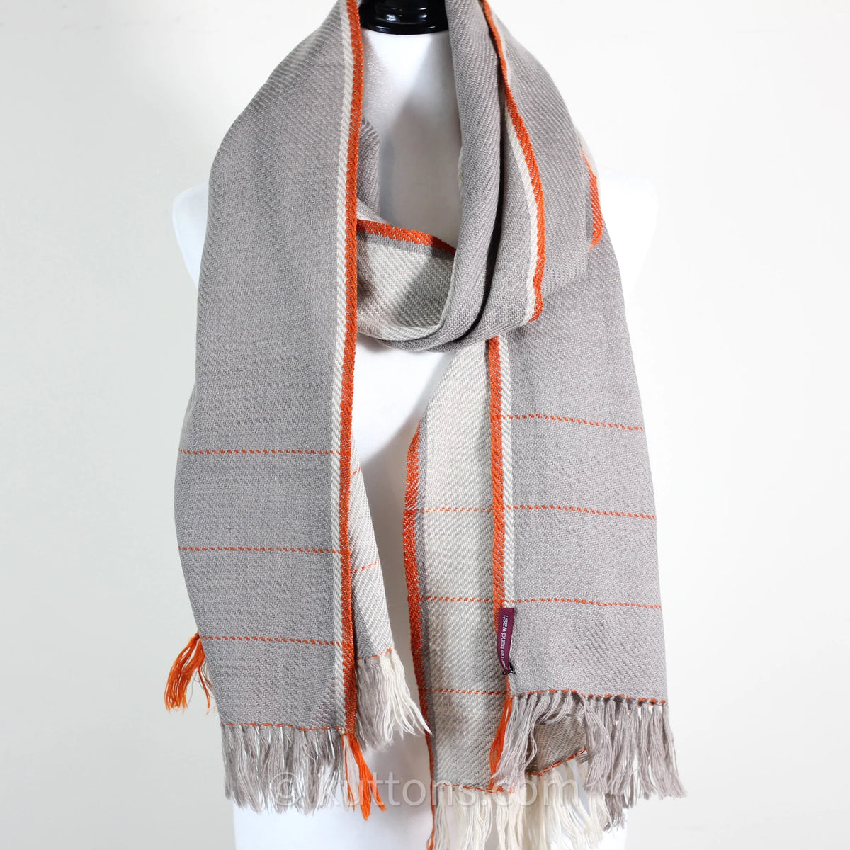 Handwoven Merino Himalayan Wool Stole Naturally Dyed Wrap with Tea Tesu Flowers and Harada Cream Gray 21x80