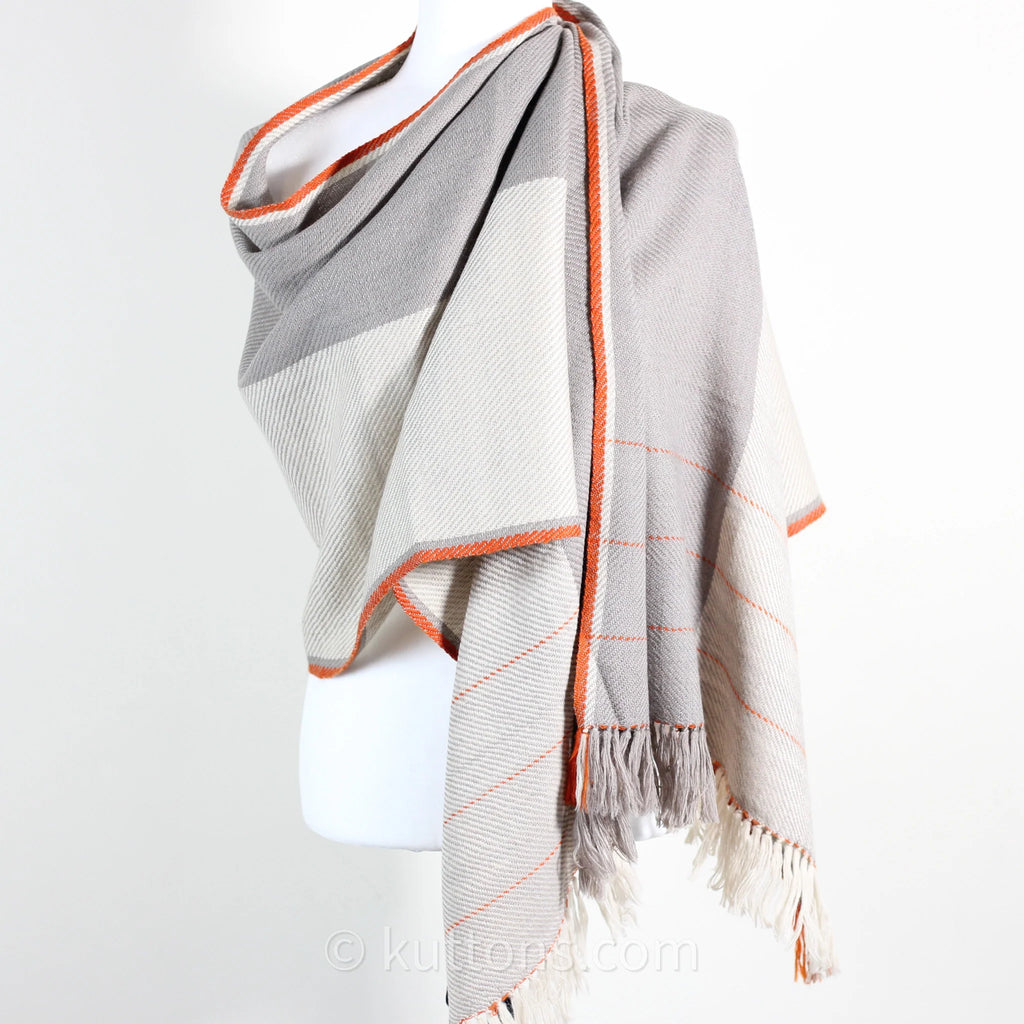 Handwoven Merino Himalayan Wool Stole Naturally Dyed Wrap with Tea Tesu Flowers and Harada Cream Gray 21x80