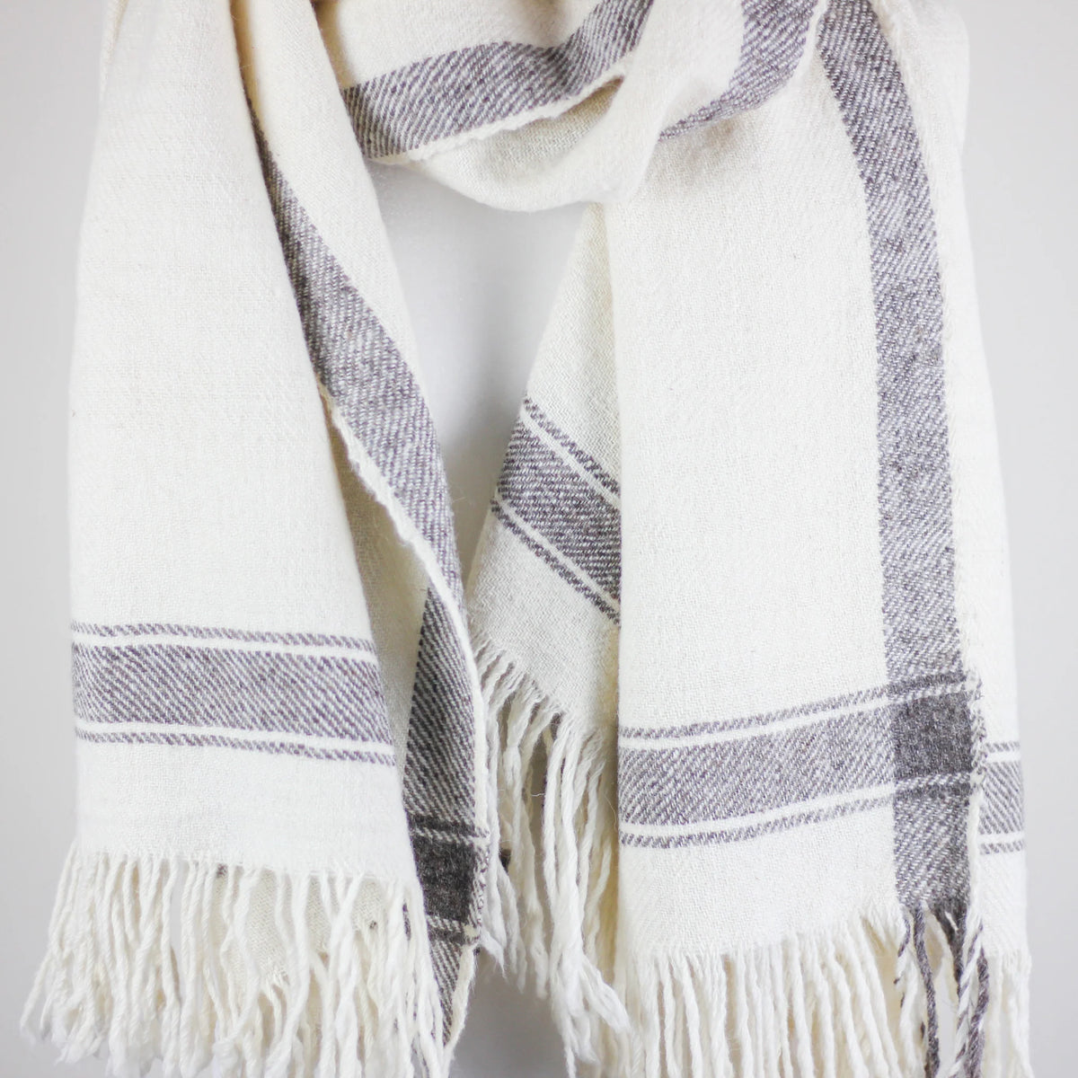 Handwoven Pure Himalayan Sheep Wool Shawl Rustic Warm Blanket White Cream 39x82