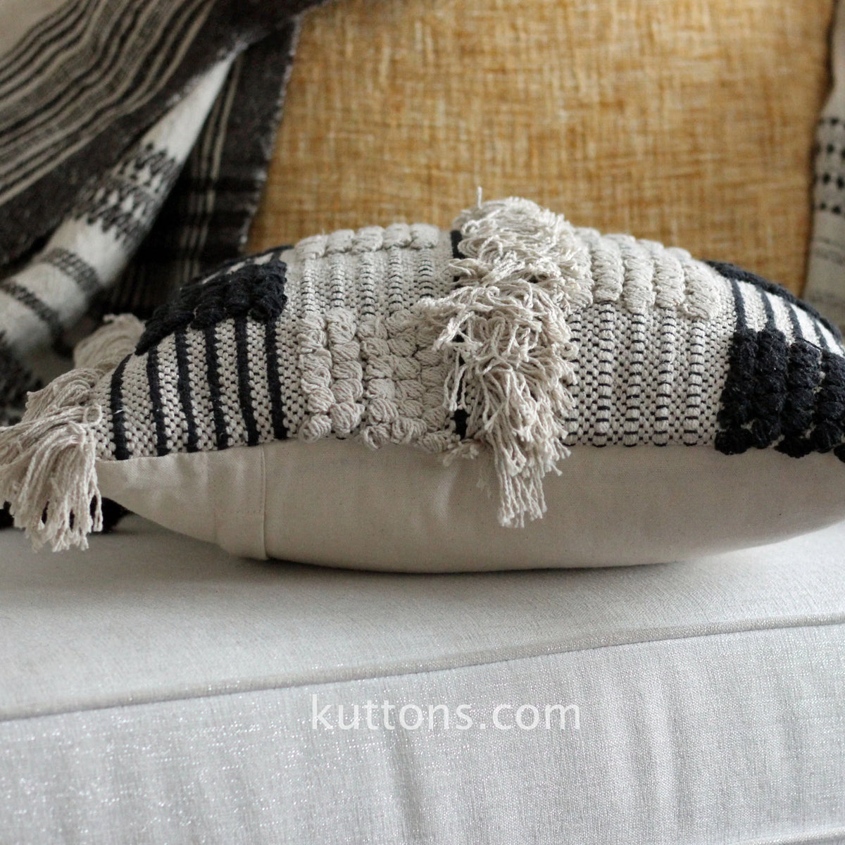 Hand Woven Boho Cotton Throw Pillow Cover Tufted Decorative Cushion Black White 18x18